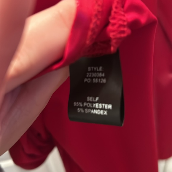 NWT Red twist top boutique - Picture 8 of 8